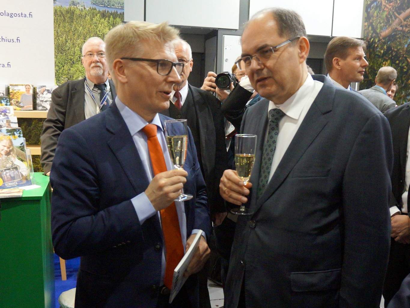  Maa- ja metsätalousministeri Kimmo Tiilikainen tapasi Berliinissä Saksan maatalousministerin Christian Schmidtin. 